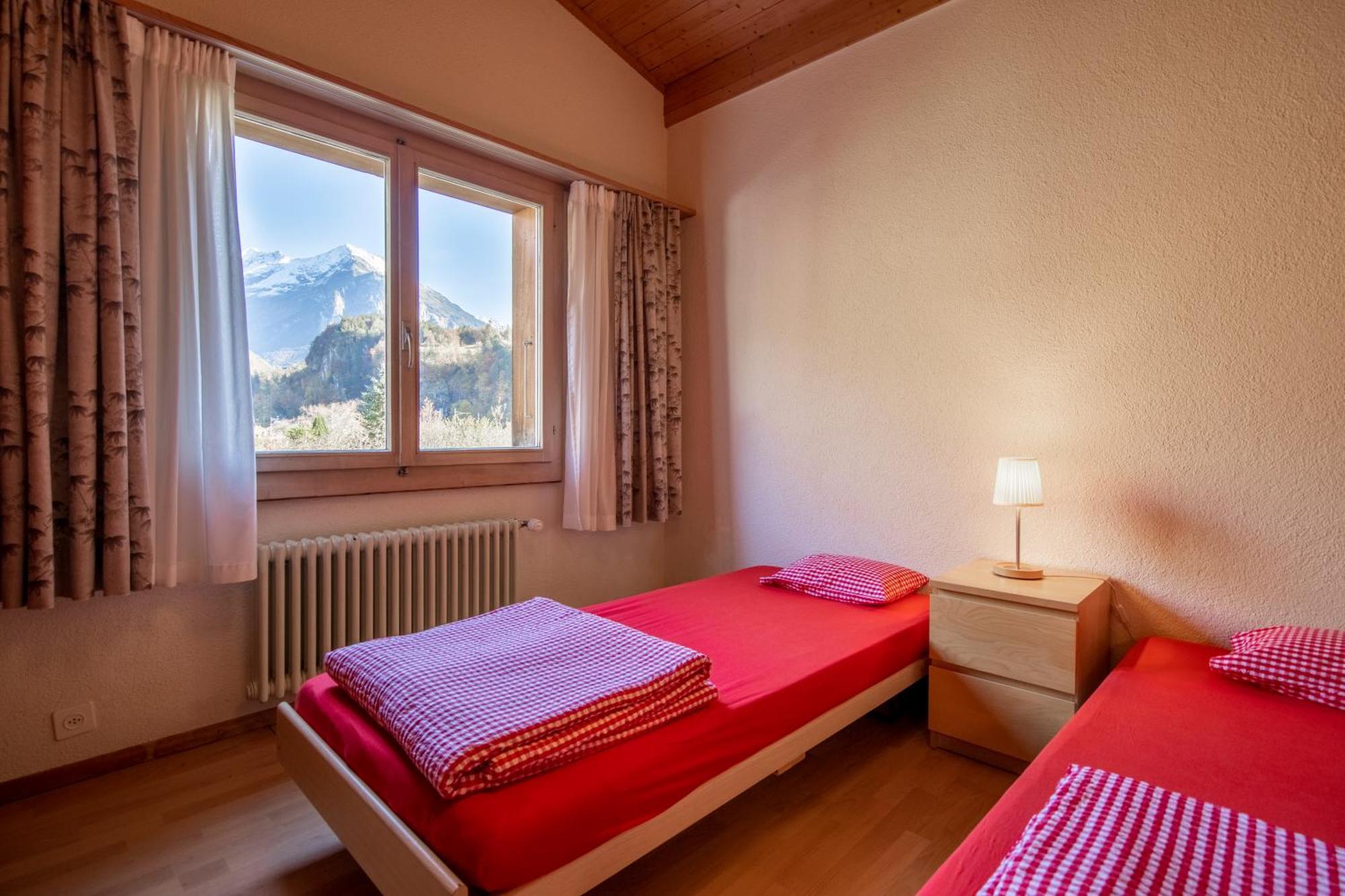 Simons Herberge Meiringen Esterno foto