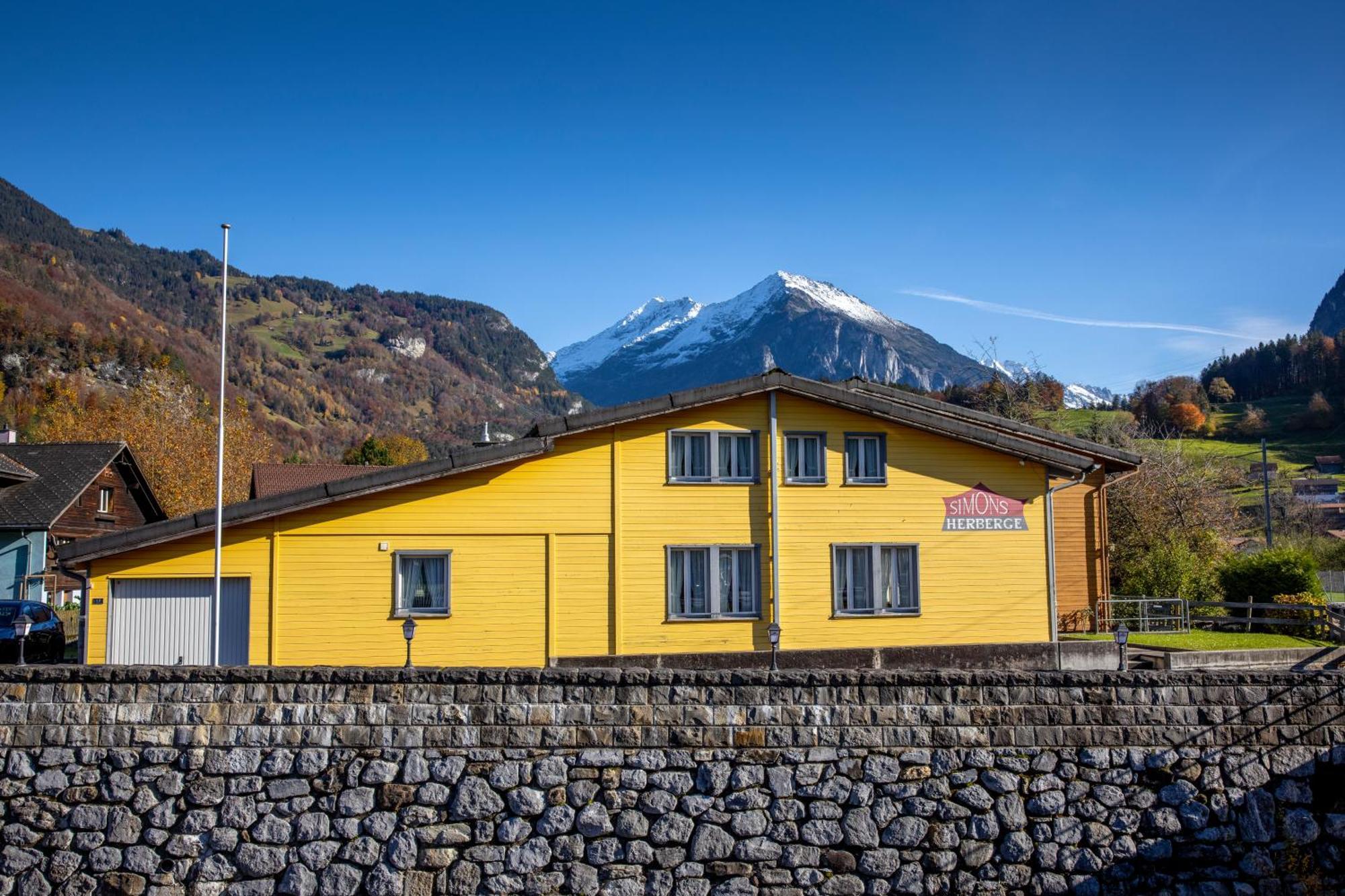 Simons Herberge Meiringen Esterno foto